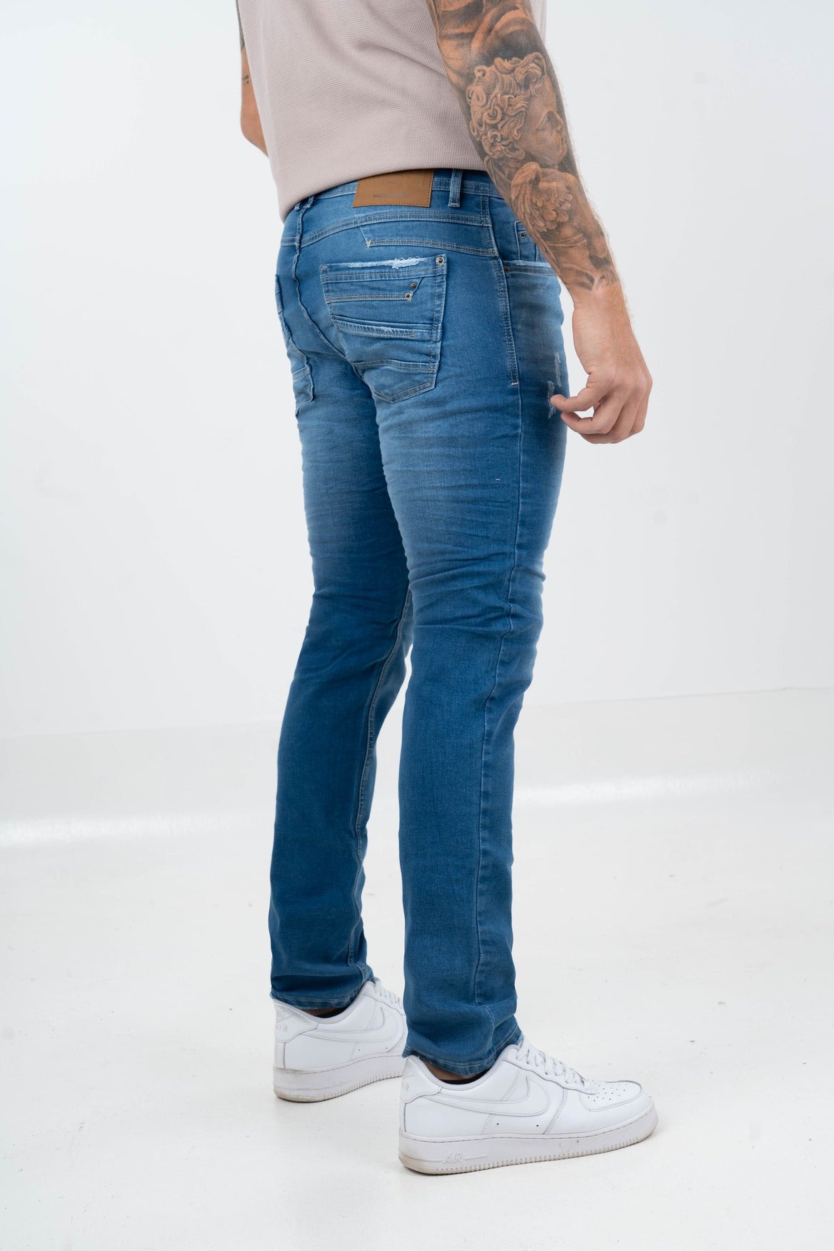 Pantalón Regularfit Tono Claro-1600