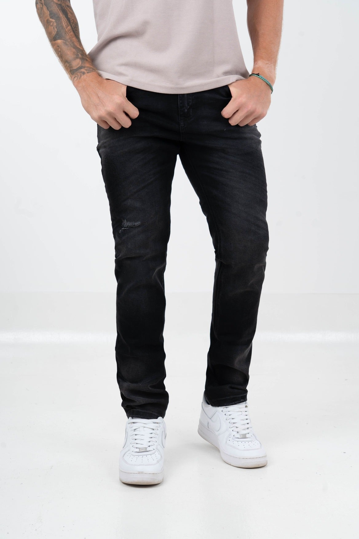 Pantalón clásico Negro-1606