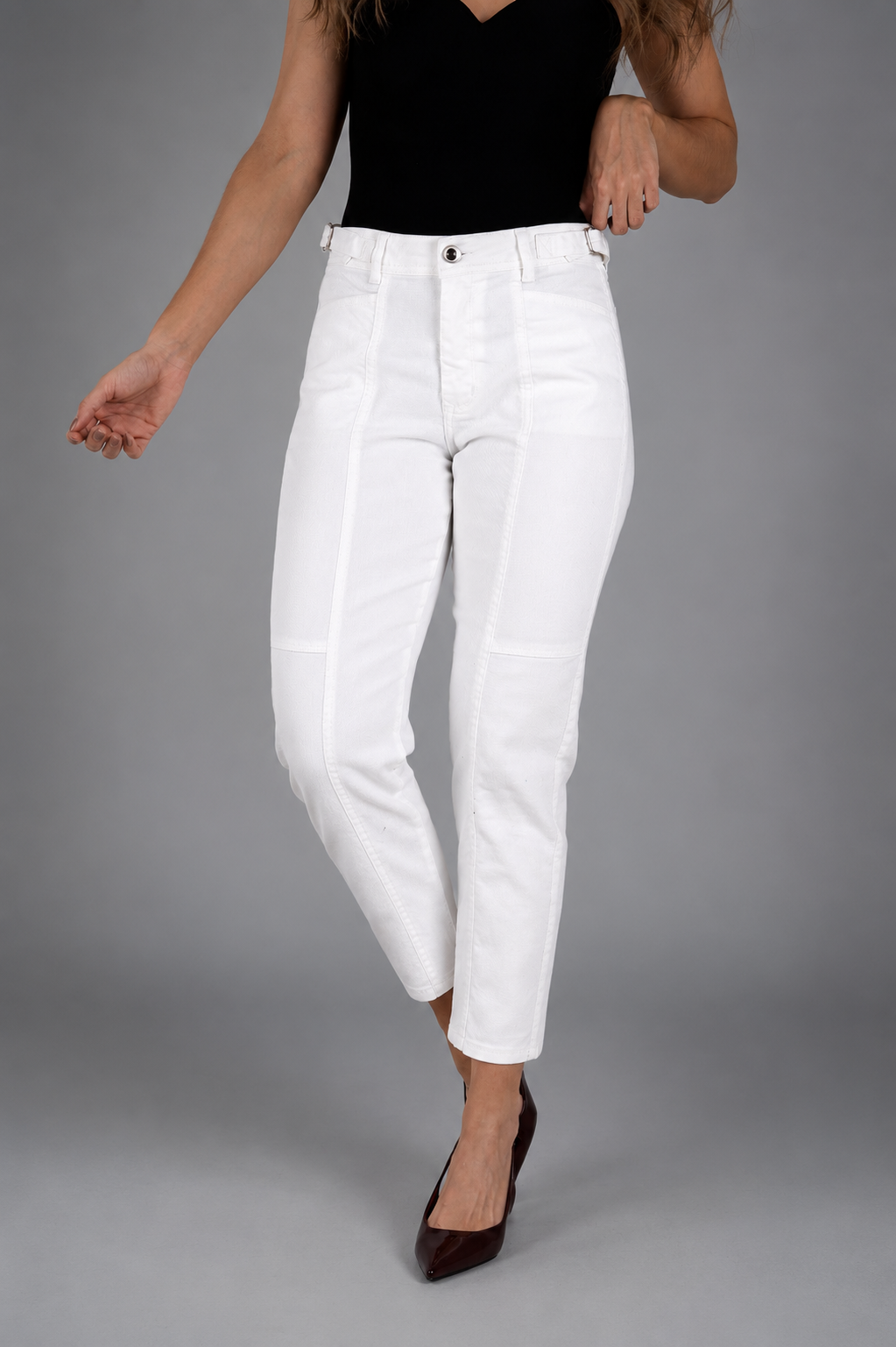 Jean Momfit Contorno Chic