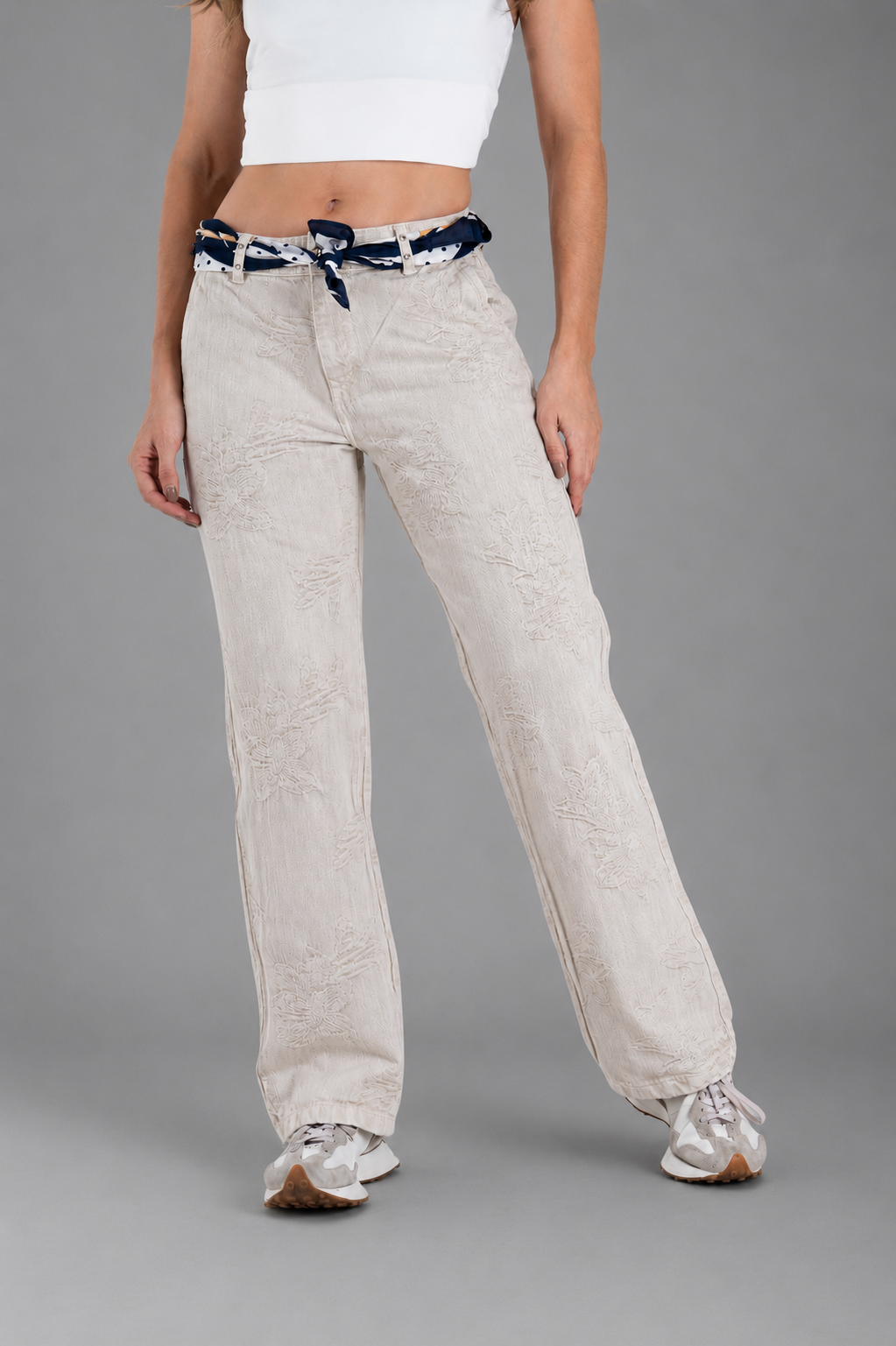 Jean Wide Leg Sofisticada Con Bordado