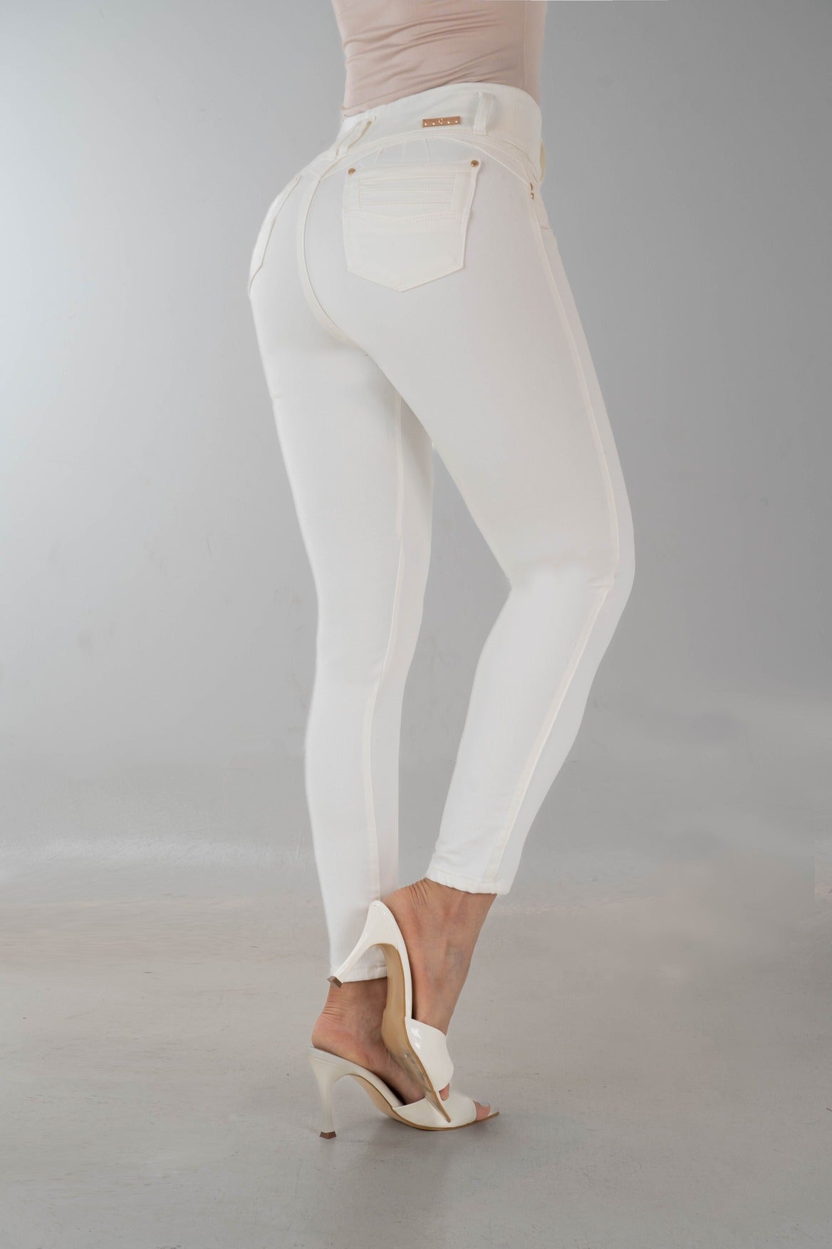 Jean Skinny Realce Natural Stretch