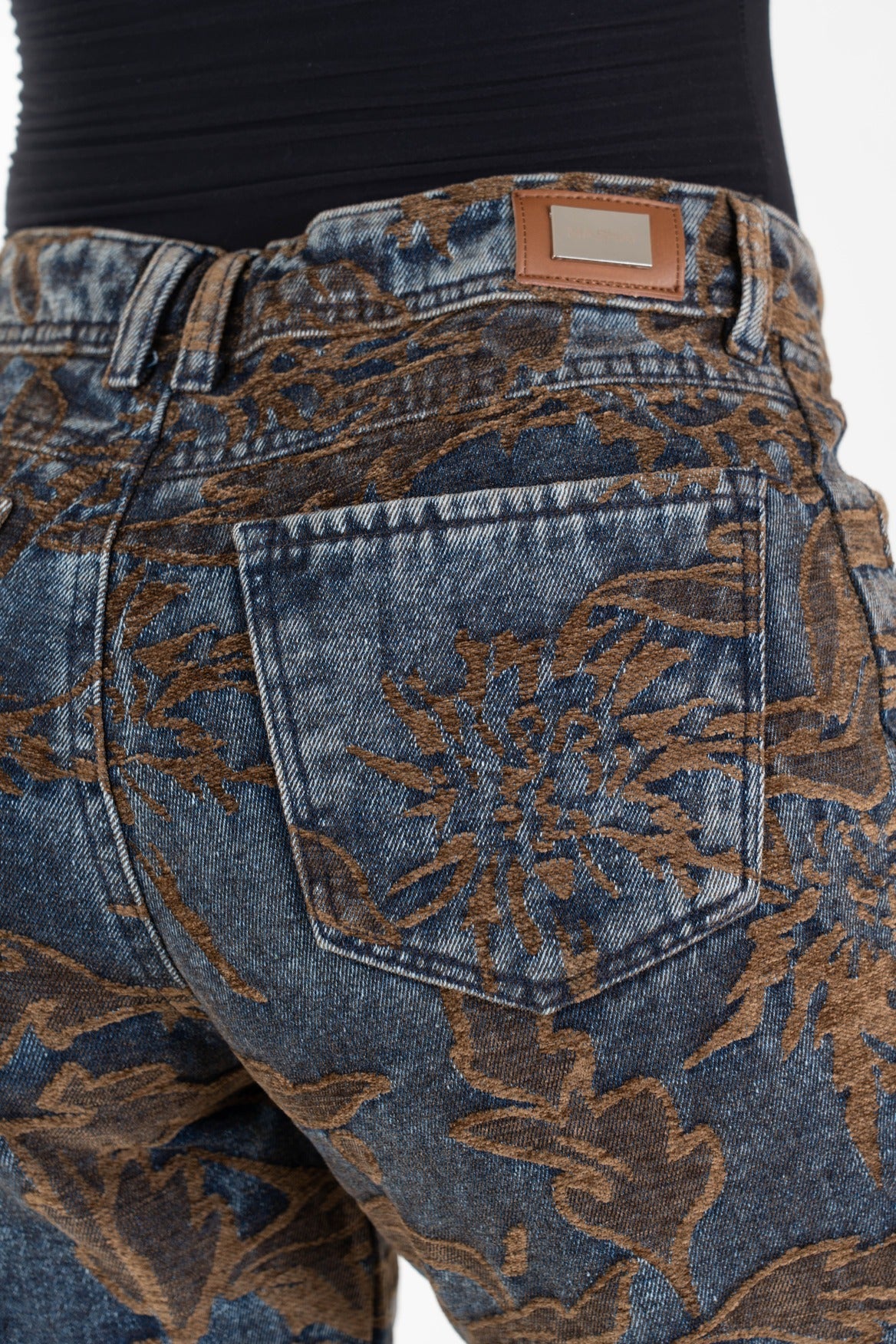 Barrel Fit Jean Silva