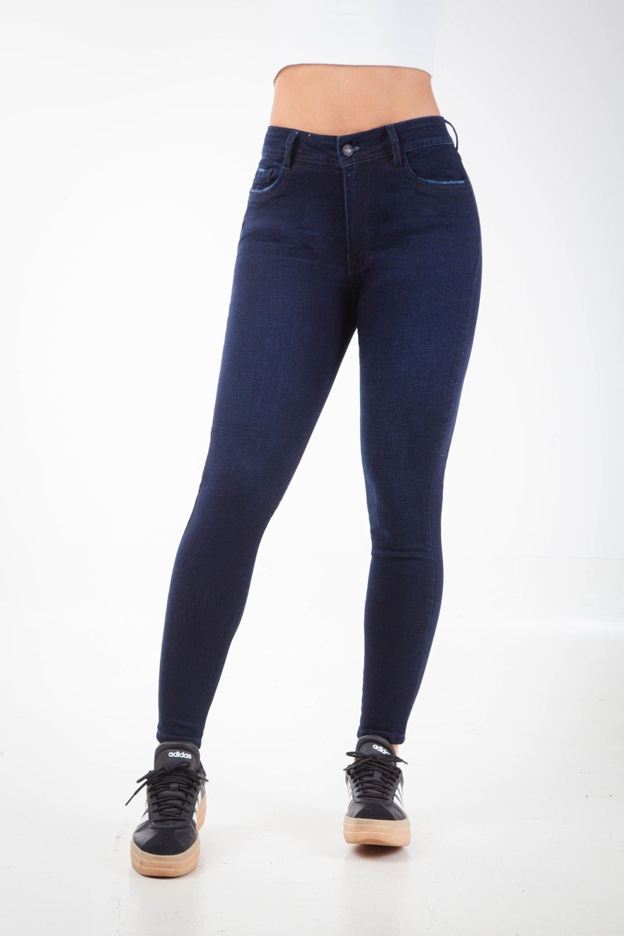Jean Skinny Refinado Stretch