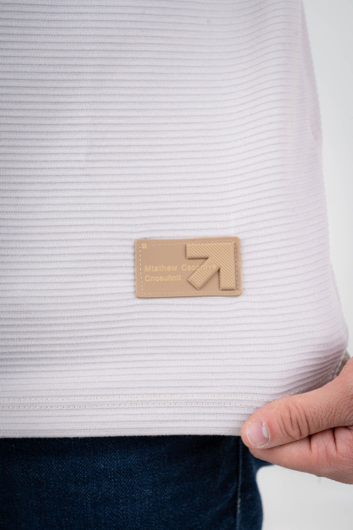 Camisa Tipo Polo Textura Con Detalles-T004