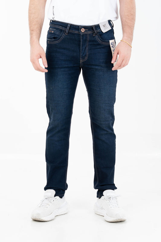 Jean Oscuro Essential Regular Denim