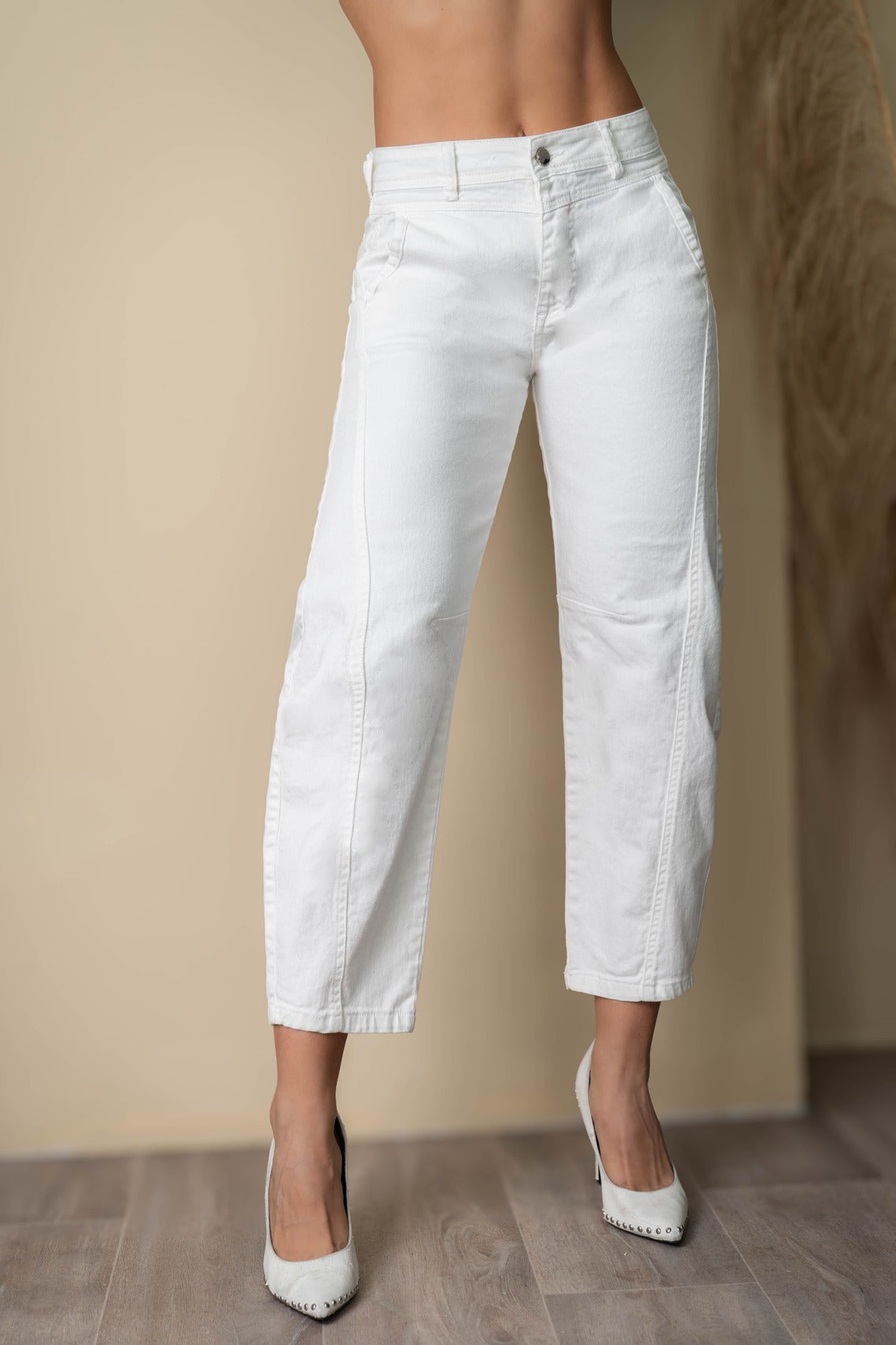 Jean Barrel Blanco Corte Definido