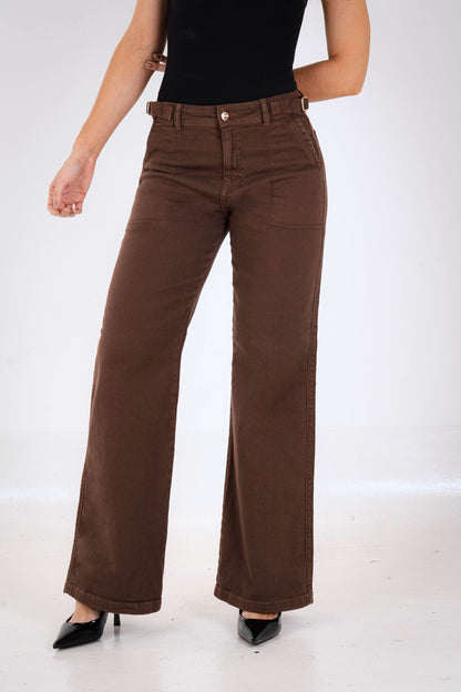 Jean Wide Leg Chocolate Rígido Ajuste Lateral