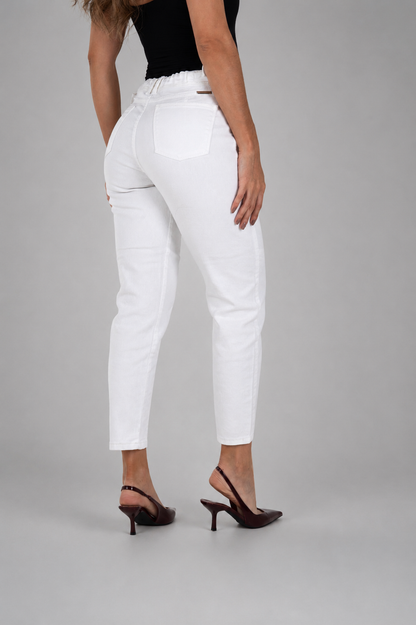 Jean Momfit Contorno Chic