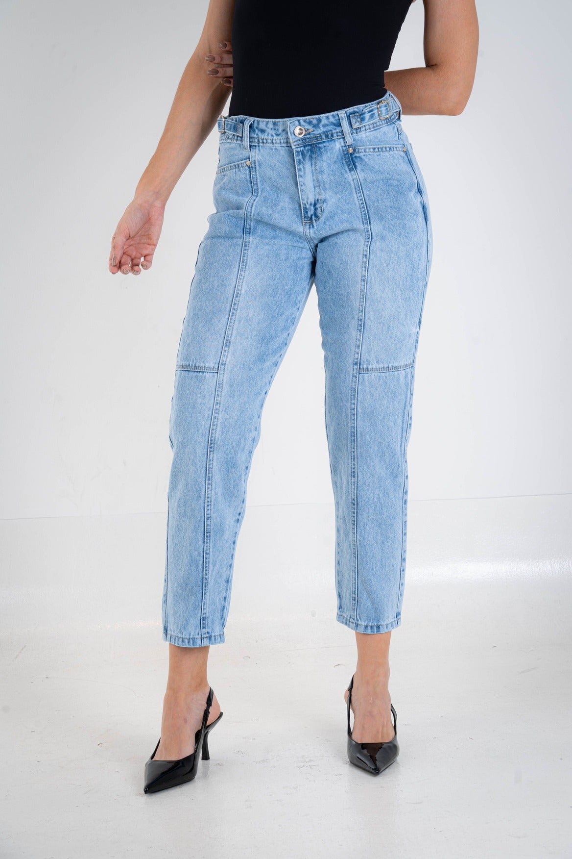 Jean Mom Fit Diseño Premium