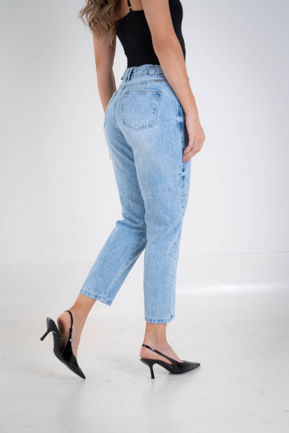 Jean Mom Fit Diseño Premium