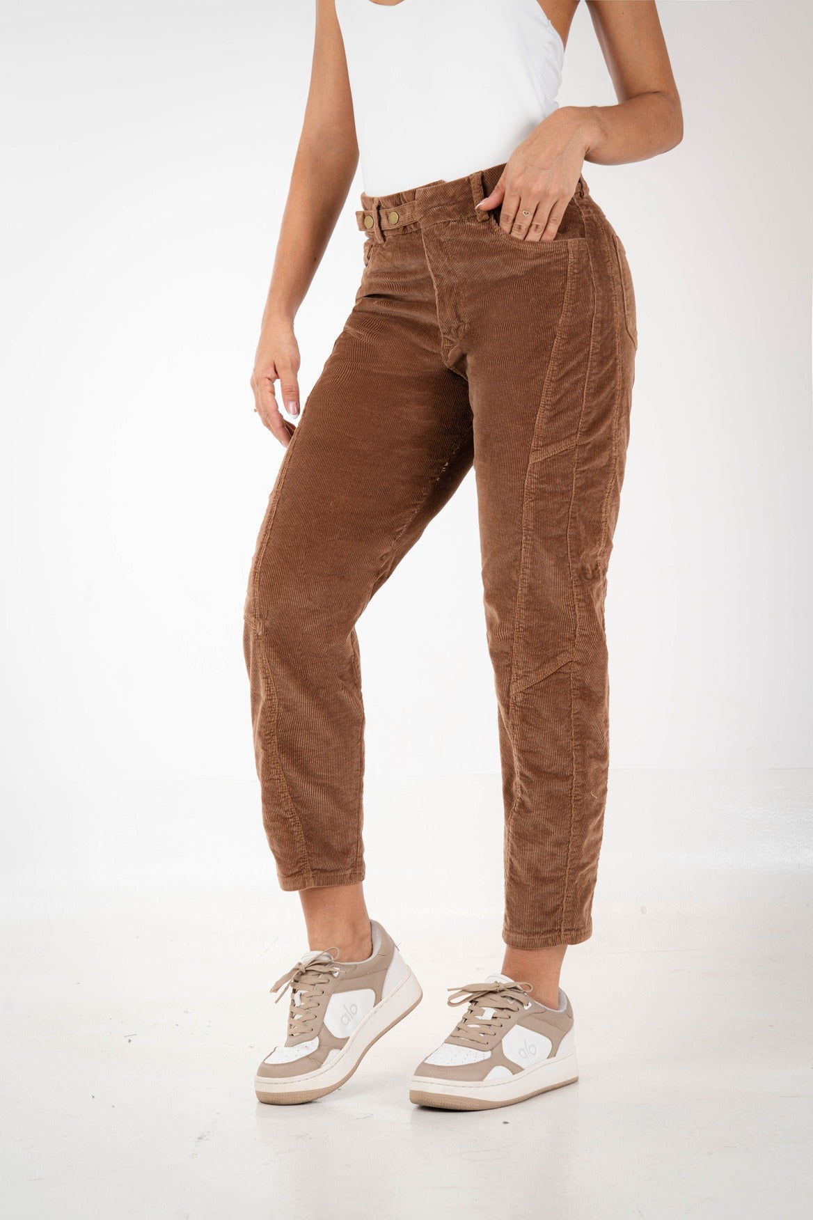 Barrel Denim Estructura Chic Stretch