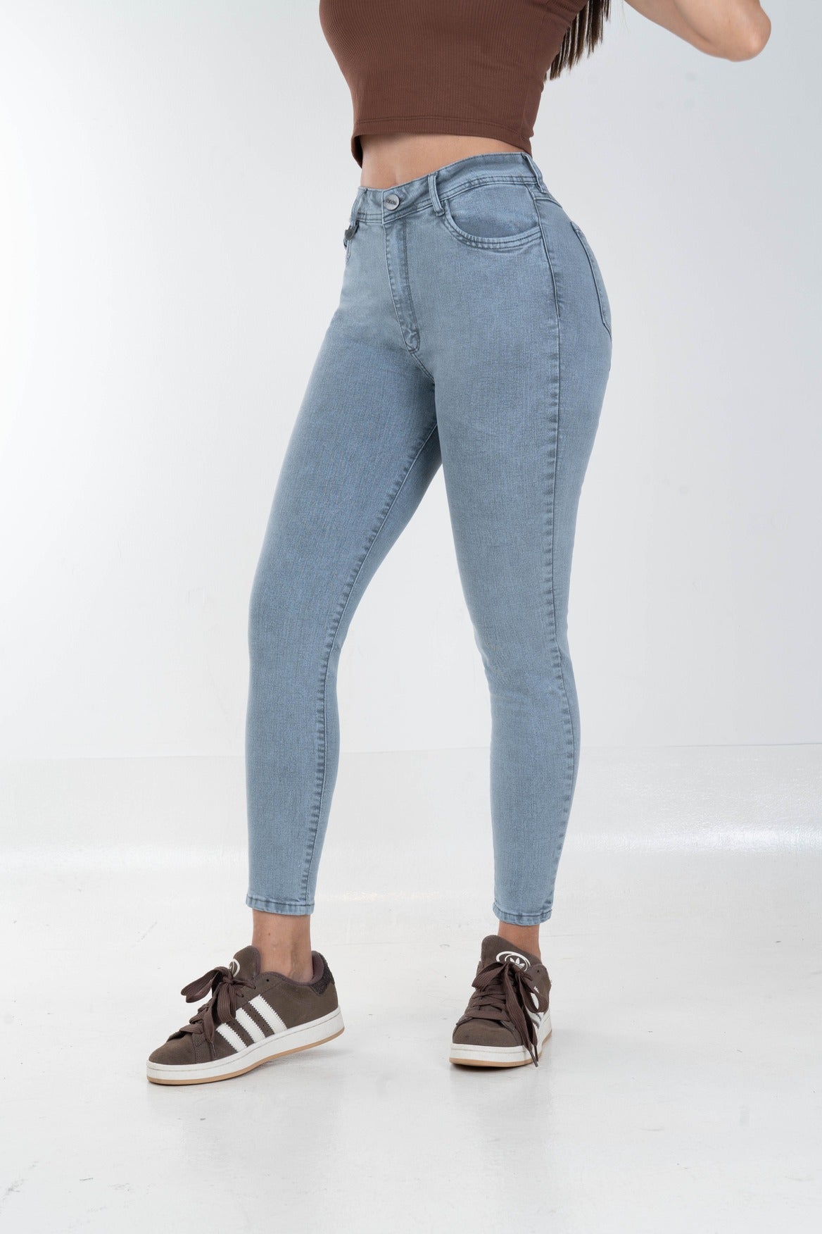 Skinny Control Premium